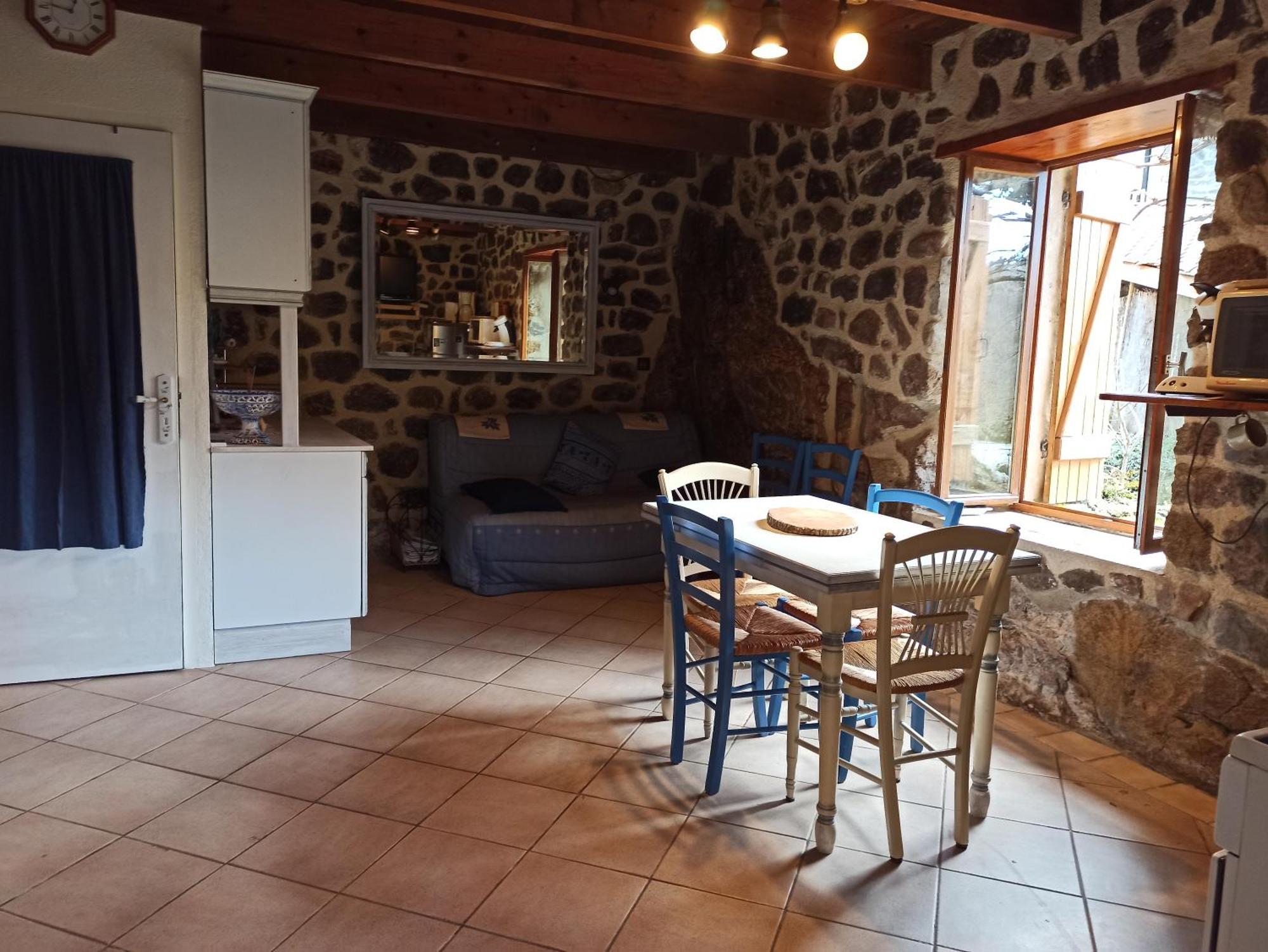 Gite Le Rocher Du Chateau De Retourtour Lamastre Exterior foto
